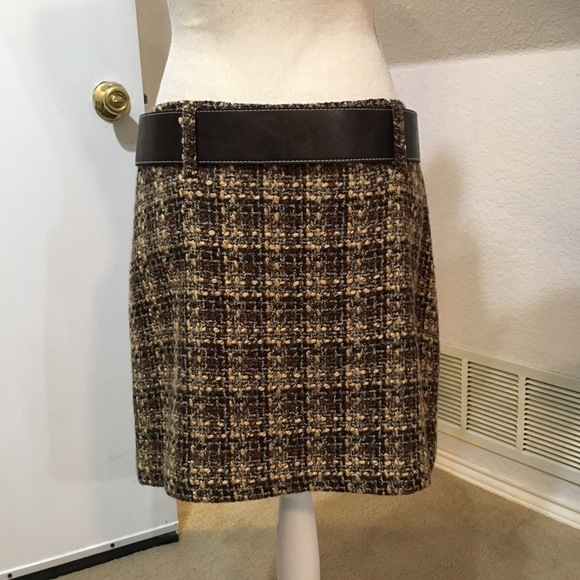 Sao Paulo Wool Skirt - Picture 2 of 5